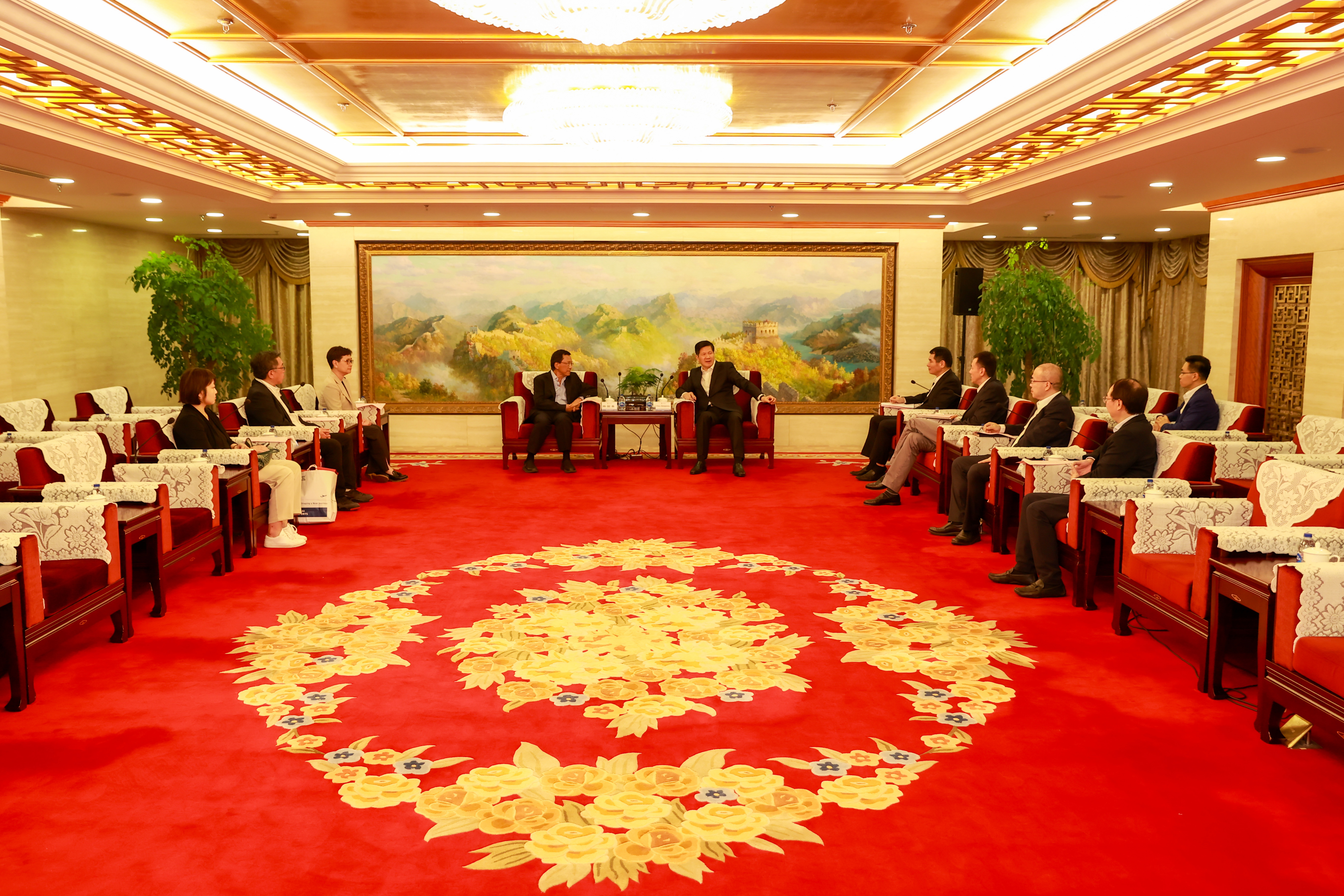 會(huì)見現(xiàn)場(chǎng)